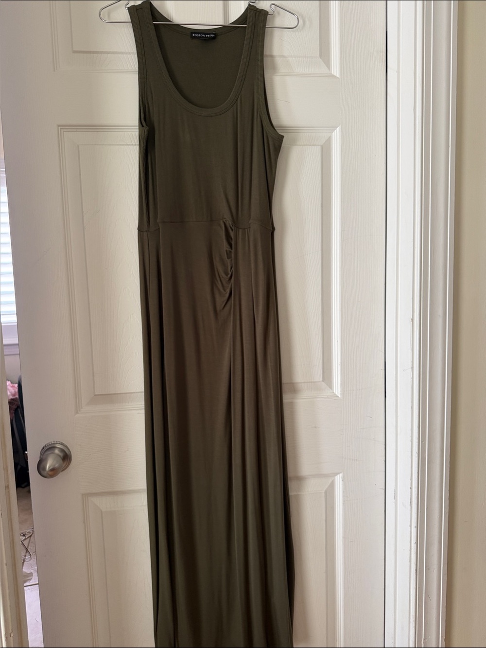 Boston Proper Olive Green Sleeveless Scoop Maxi Dress